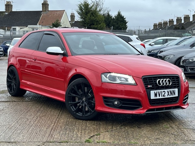 AUDI S3 2.0 TFSI Black Edition