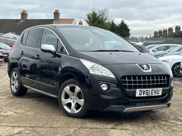 PEUGEOT 3008 1.6 e-HDi Exclusive