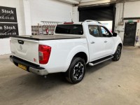 NISSAN NAVARA