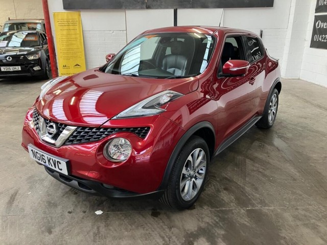 NISSAN JUKE