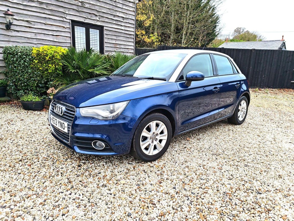 AUDI A1