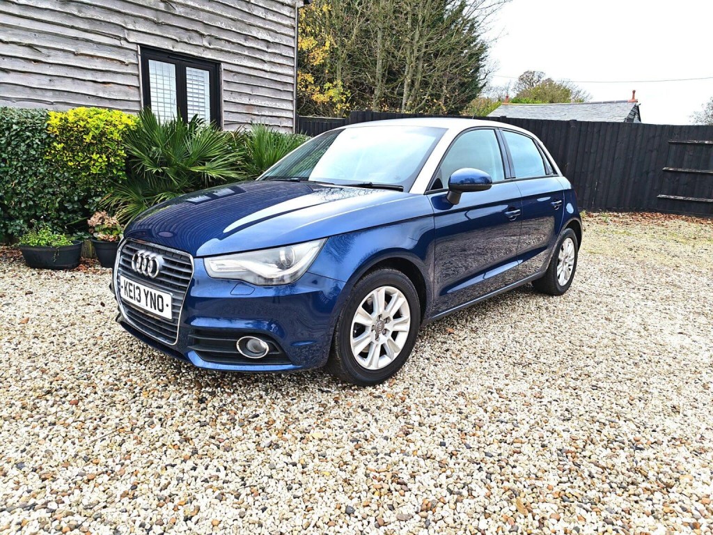 AUDI A1