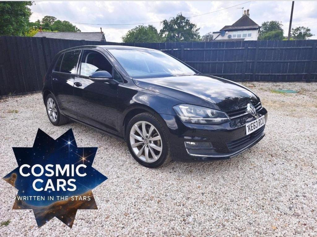 VOLKSWAGEN GOLF