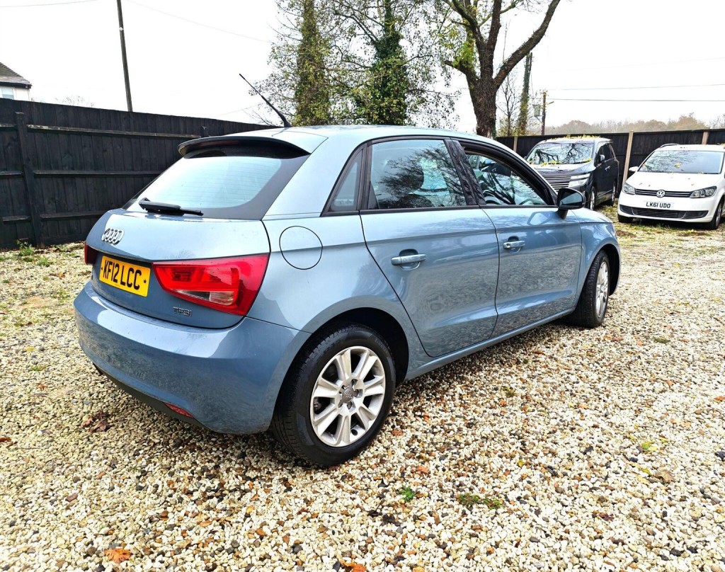 AUDI A1
