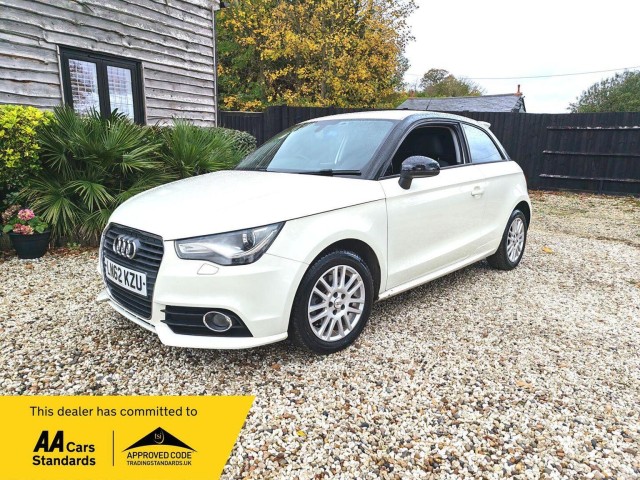 AUDI A1