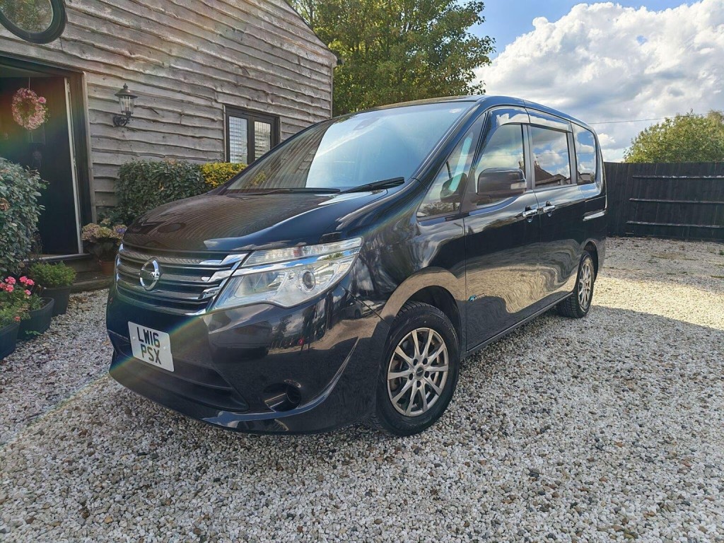 NISSAN SERENA