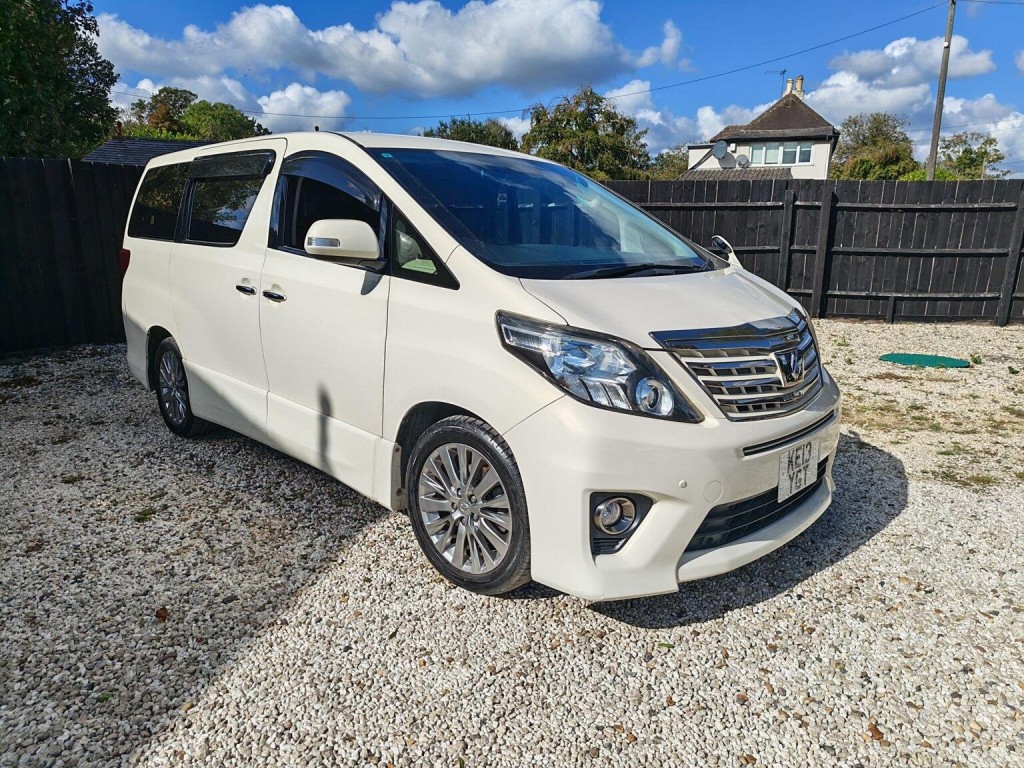 TOYOTA ALPHARD