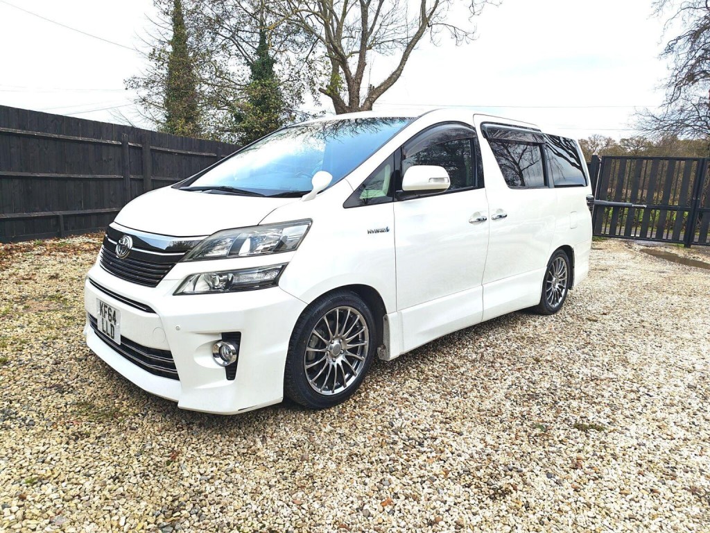 TOYOTA VELLFIRE