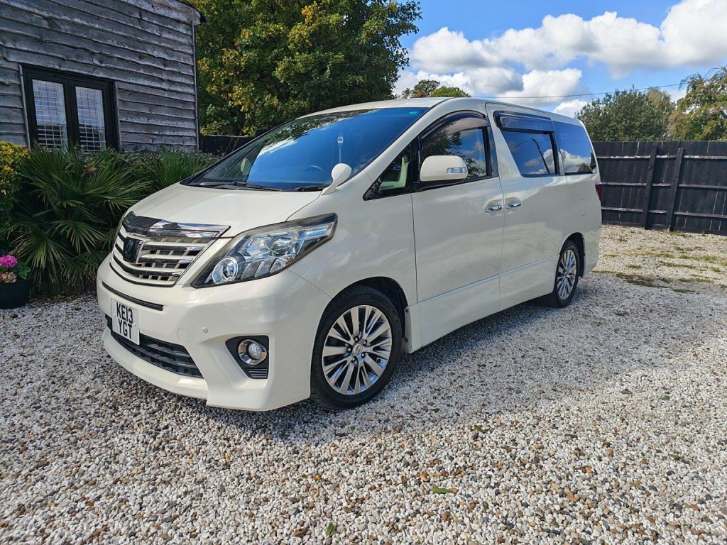 TOYOTA ALPHARD