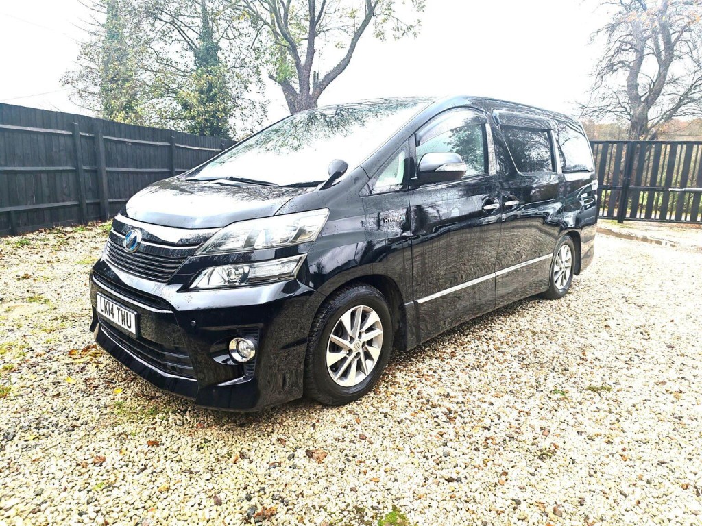TOYOTA VELLFIRE