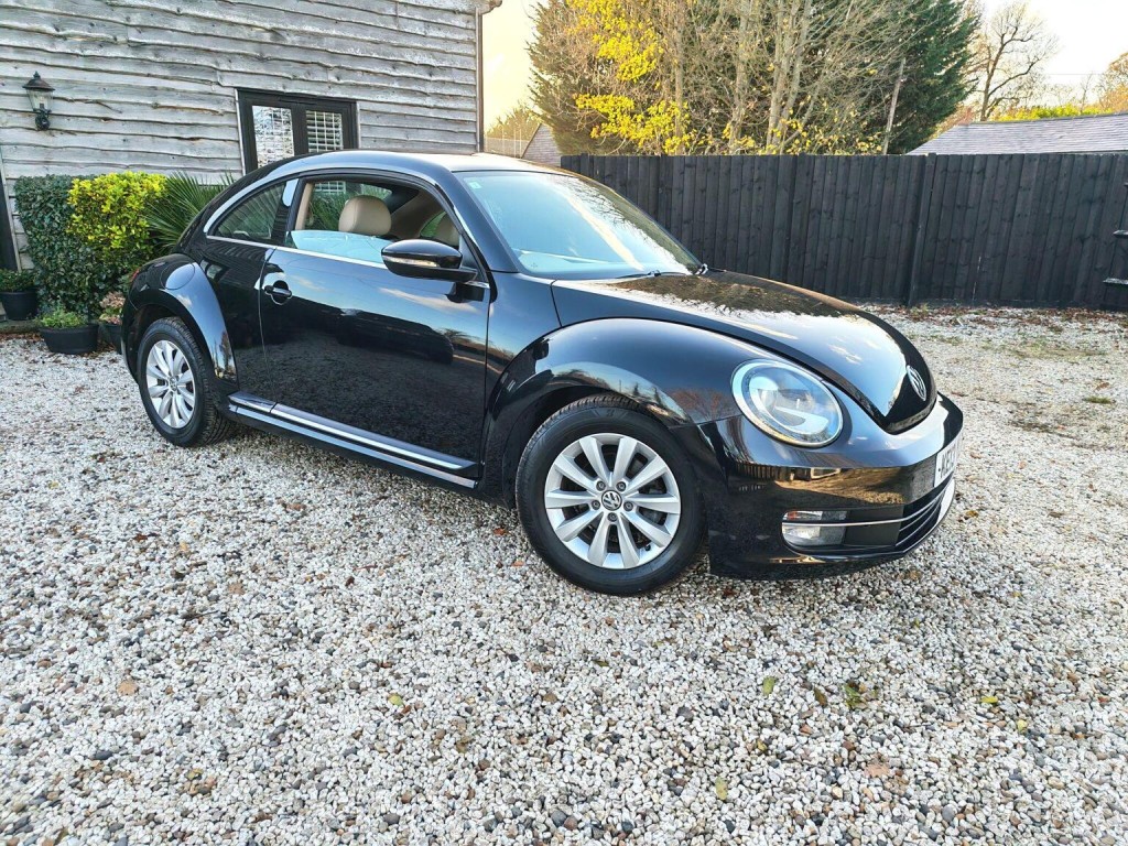 VOLKSWAGEN BEETLE