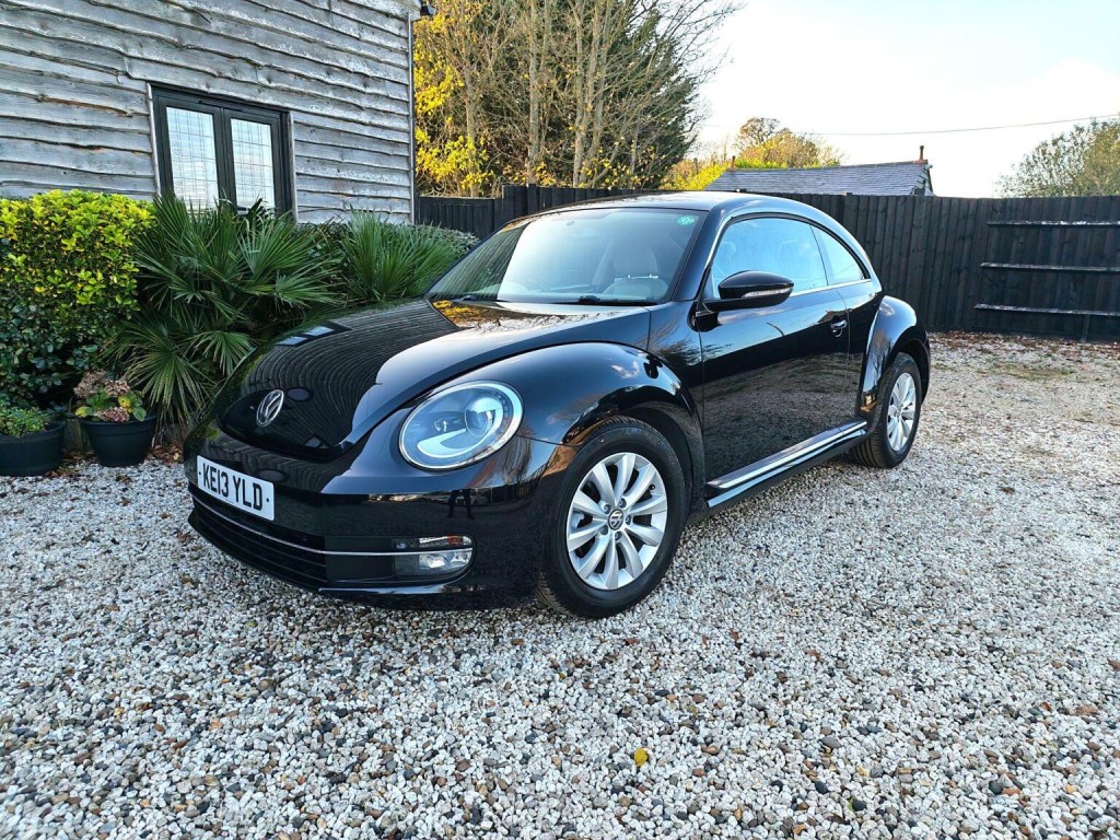 VOLKSWAGEN BEETLE