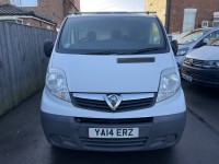 VAUXHALL VIVARO