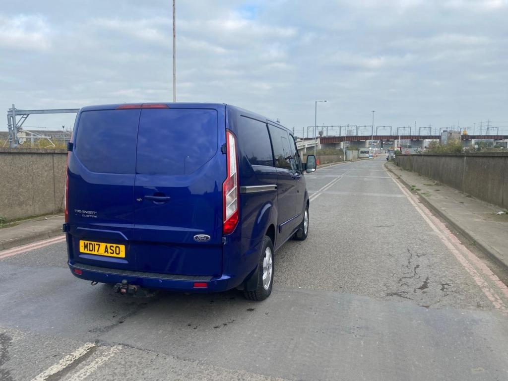 FORD TRANSIT CUSTOM