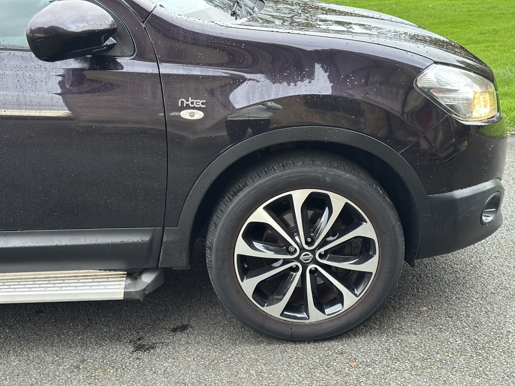 NISSAN QASHQAI