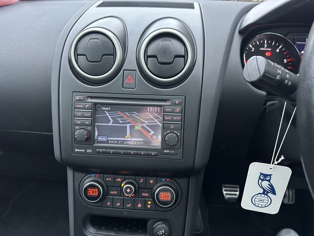 NISSAN QASHQAI