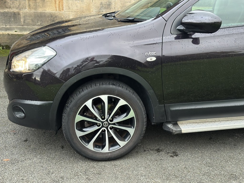 NISSAN QASHQAI