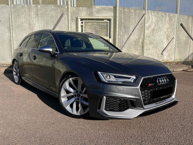 AUDI