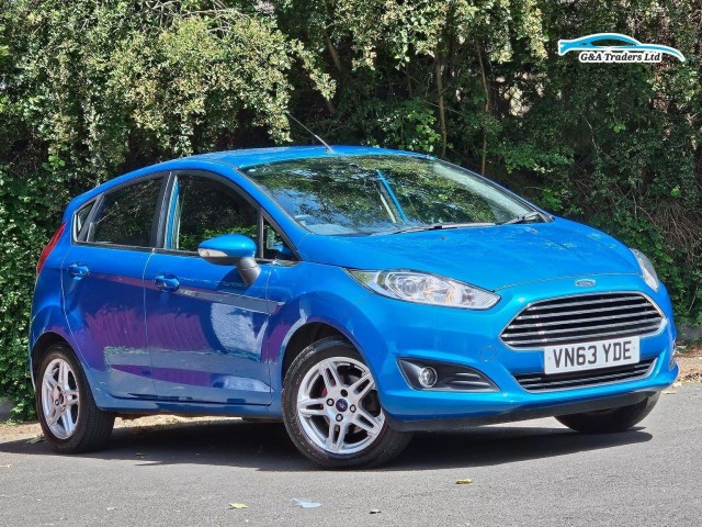 FORD FIESTA 1.0T EcoBoost Zetec Euro 5 (s/s) 5dr
