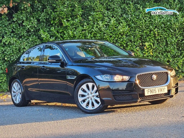 JAGUAR XE 2.0d Prestige Euro 6 (s/s) 4dr