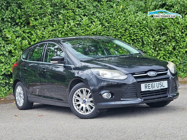 FORD FOCUS 1.6 Titanium Powershift Euro 5 5dr