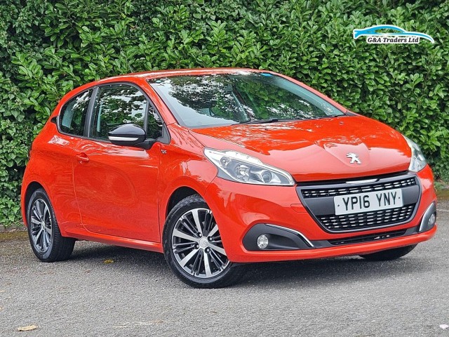 PEUGEOT 208 1.2 PureTech XS White Euro 6 3dr