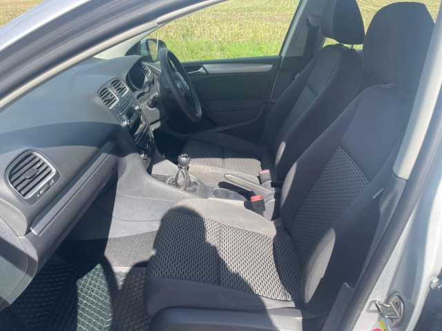 VOLKSWAGEN GOLF 1.6 TDI S