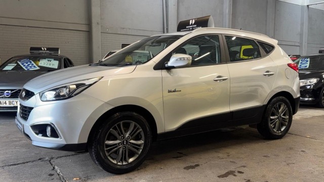 HYUNDAI