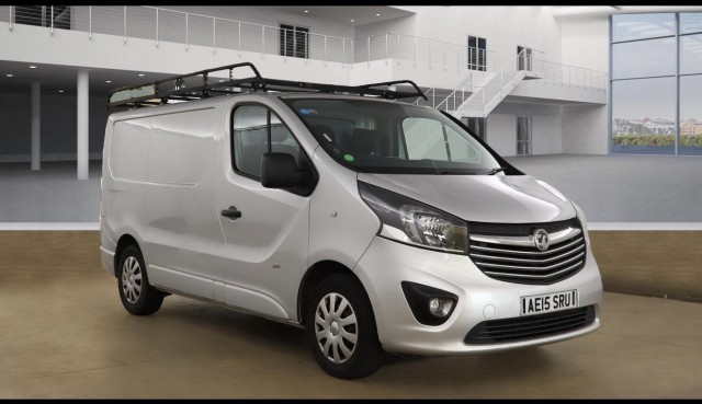 VAUXHALL VIVARO