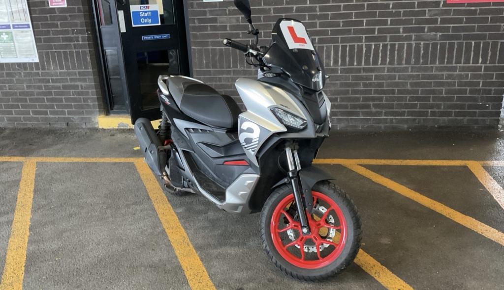 APRILIA SR