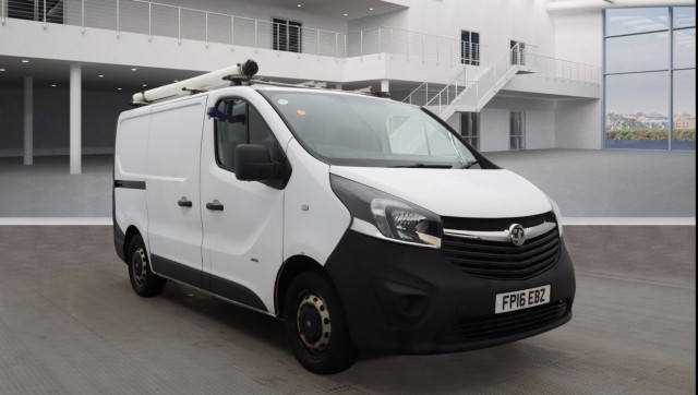 VAUXHALL VIVARO