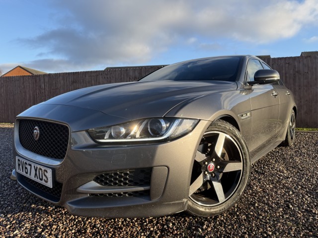 JAGUAR XE