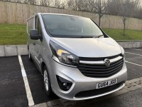 VAUXHALL VIVARO
