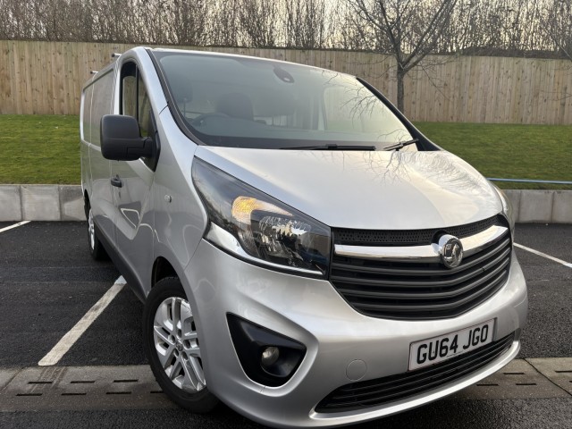 VAUXHALL VIVARO