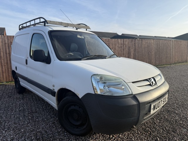 PEUGEOT PARTNER