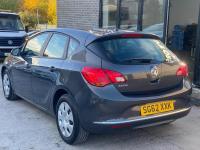 VAUXHALL ASTRA