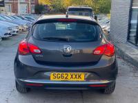 VAUXHALL ASTRA