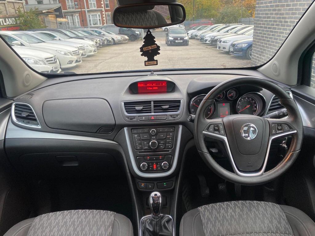 VAUXHALL MOKKA