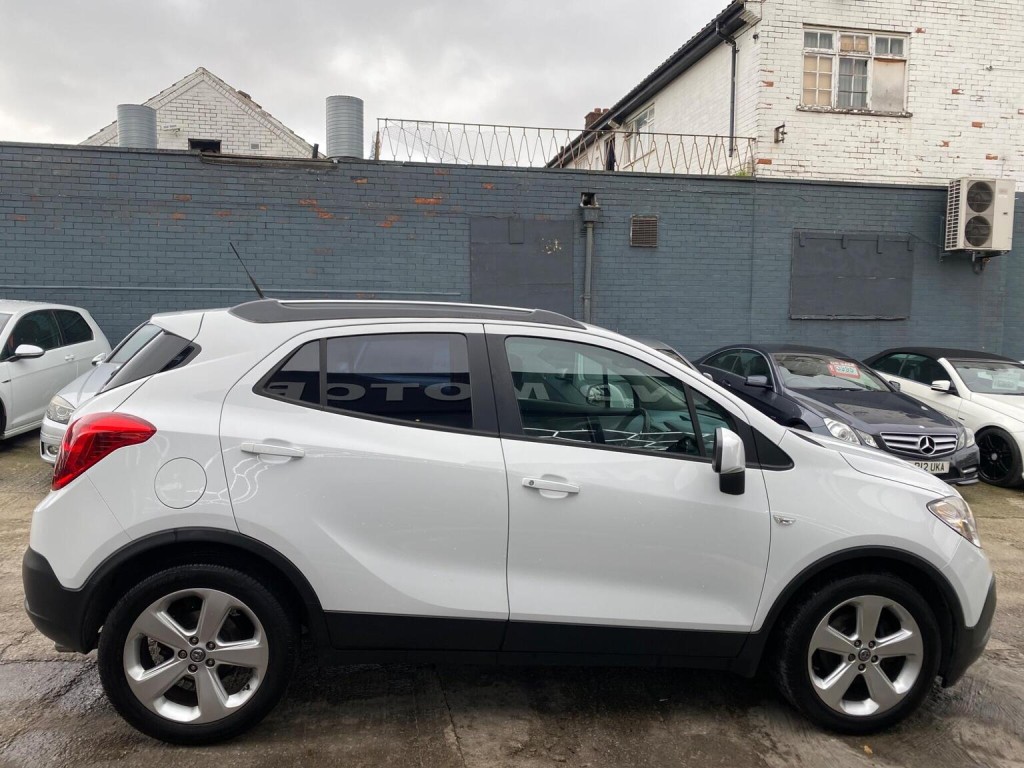 VAUXHALL MOKKA