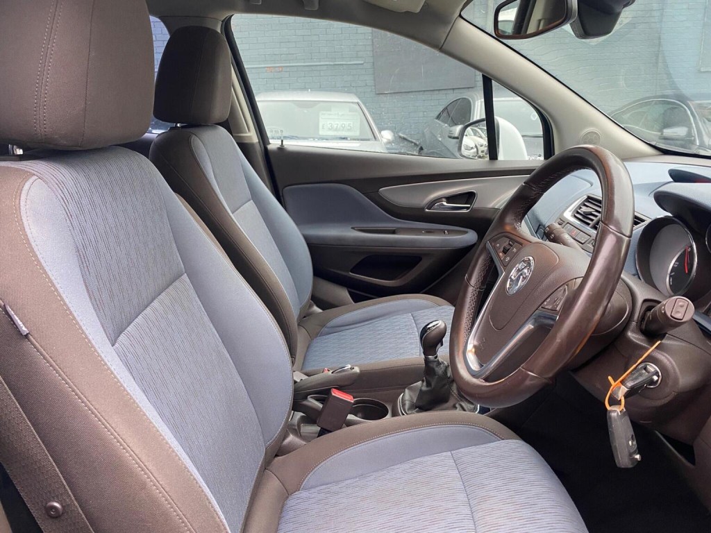 VAUXHALL MOKKA
