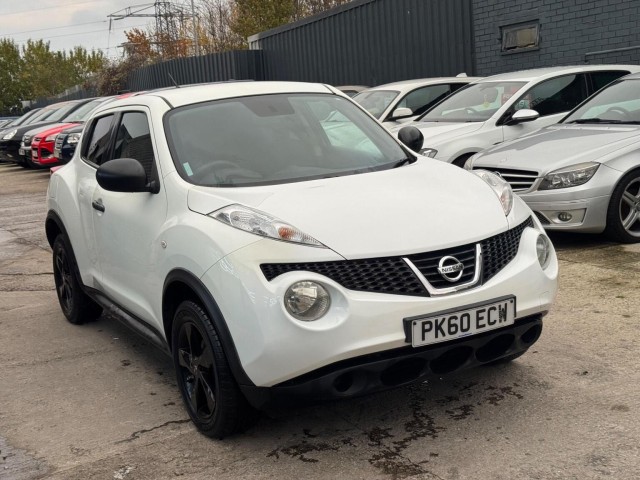 NISSAN JUKE
