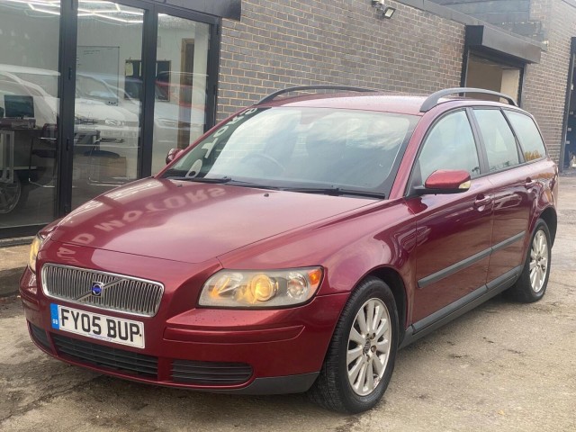 VOLVO V50