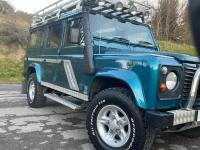 LAND ROVER DEFENDER 110