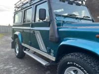 LAND ROVER DEFENDER 110