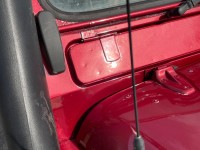 LAND ROVER DEFENDER 90