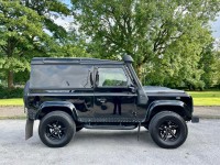LAND ROVER DEFENDER 90