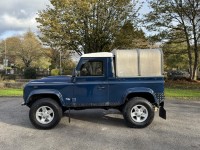 LAND ROVER DEFENDER 90