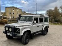 LAND ROVER DEFENDER 110