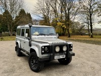 LAND ROVER DEFENDER 110