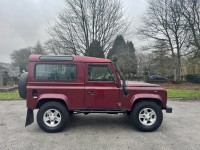 LAND ROVER DEFENDER 90